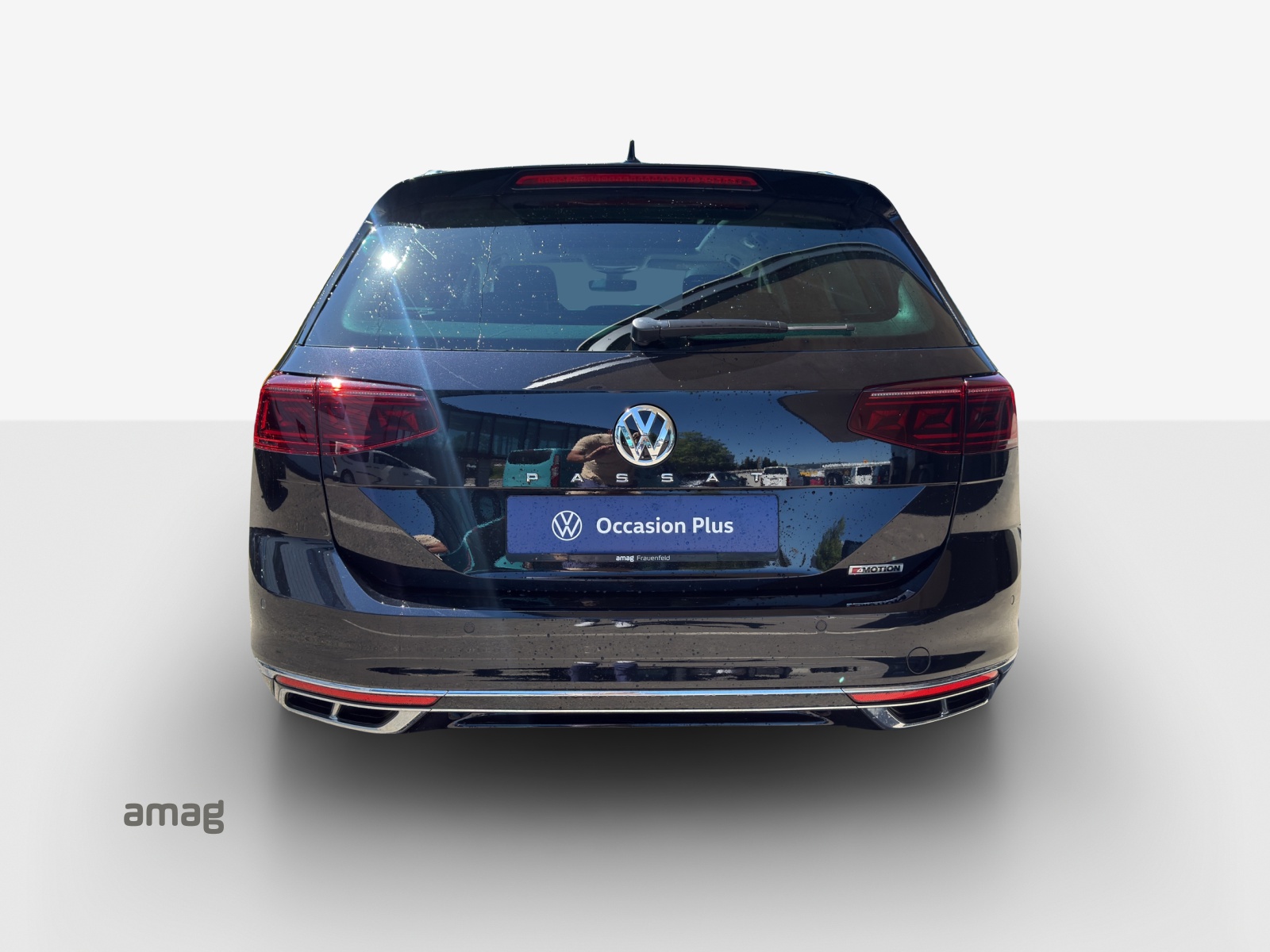 VW Passat Variant 2.0 TSI R-Line Edition 4Motion DSG-showroom-element-3