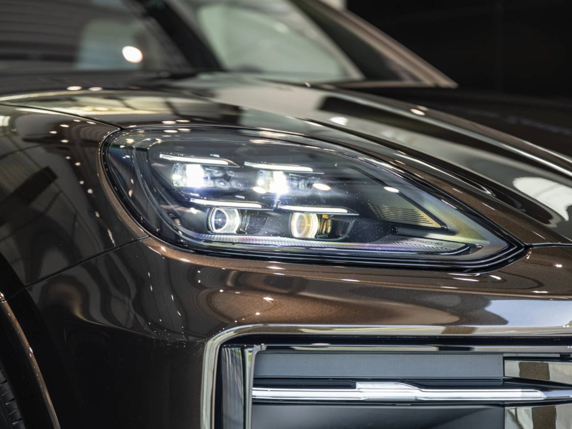 PORSCHE Cayenne GTS Coupé-image-23