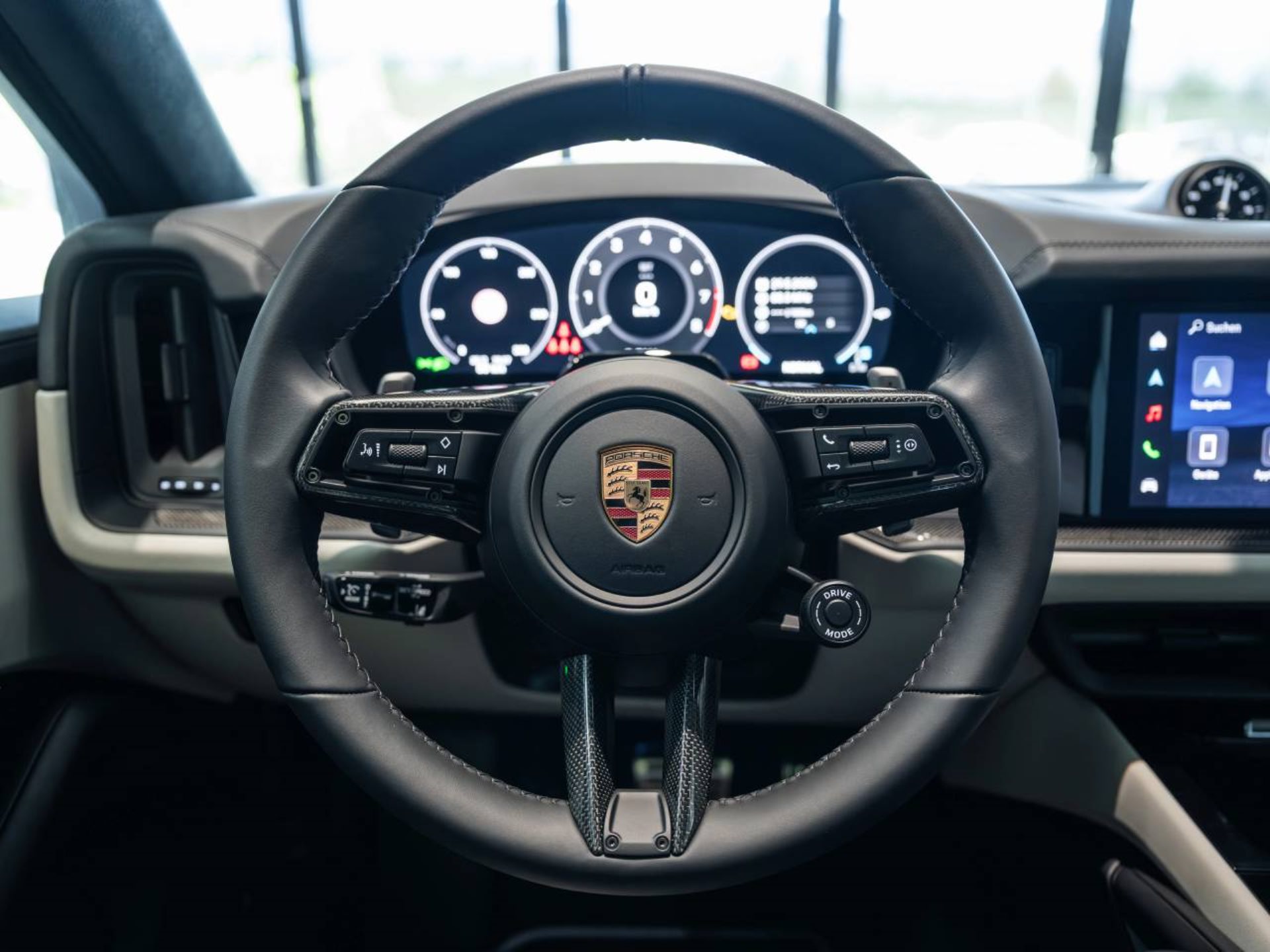 PORSCHE Cayenne GTS Coupé-image-12