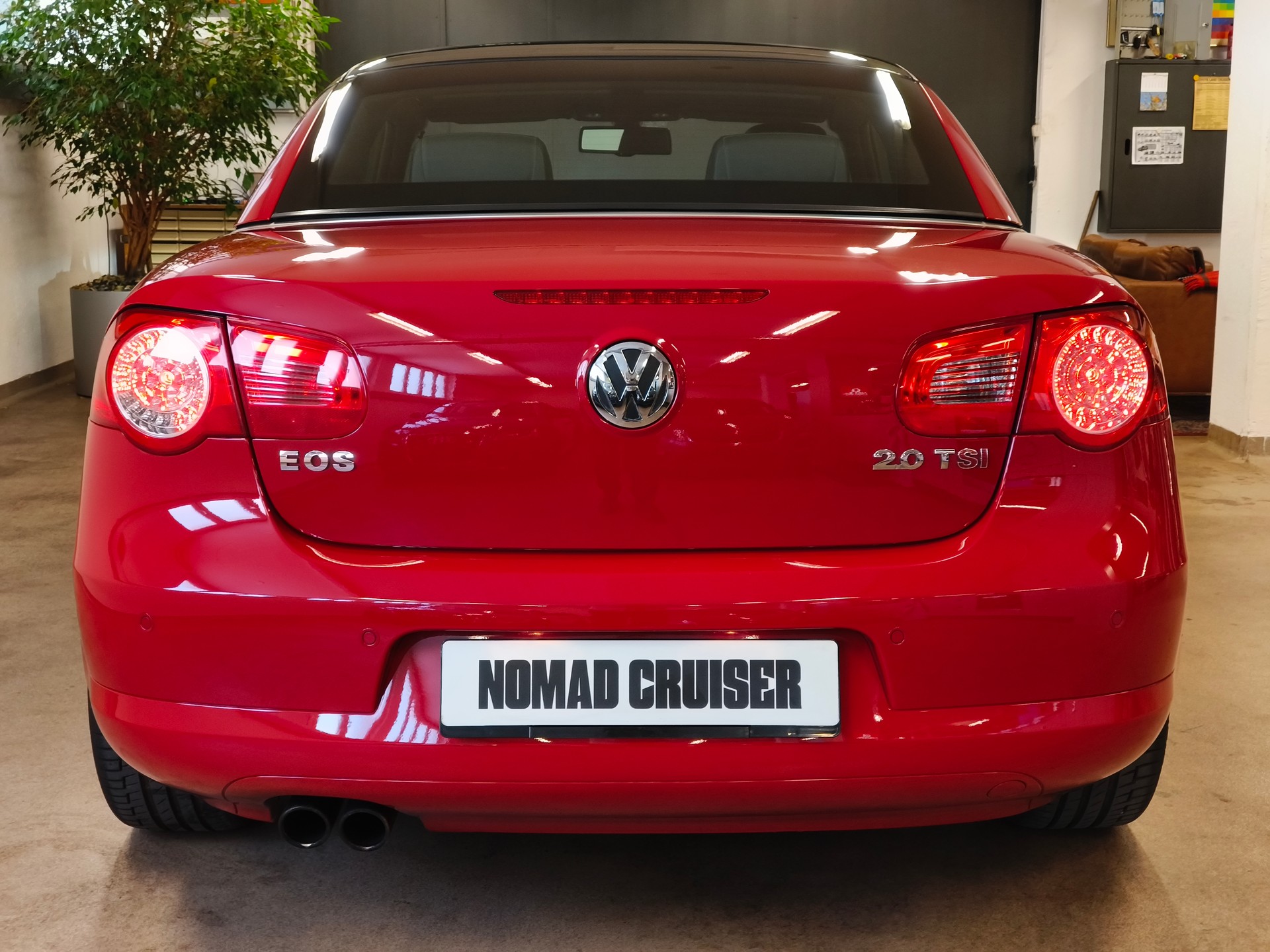 VW Eos 2.0 TSI-image-11