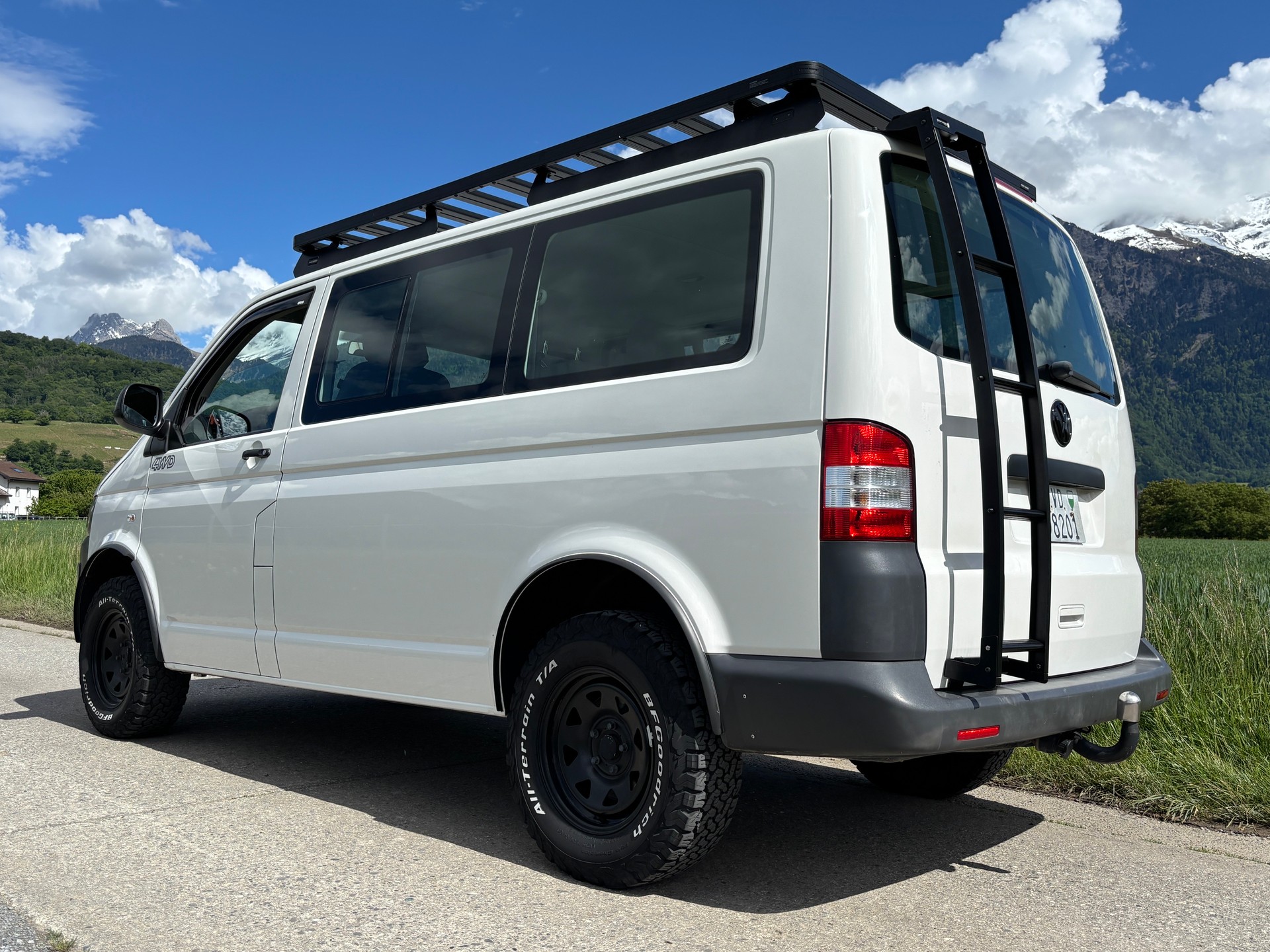 VW T5 2.0 TDI BMT Champion 4Motion-image-6