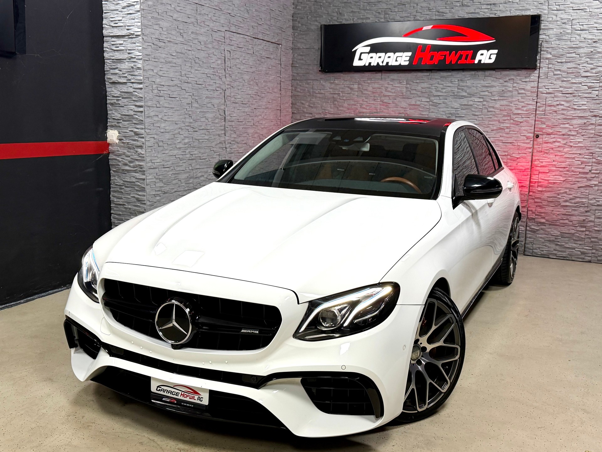 MERCEDES-BENZ E 350 d AMG Line 9G-Tronic
