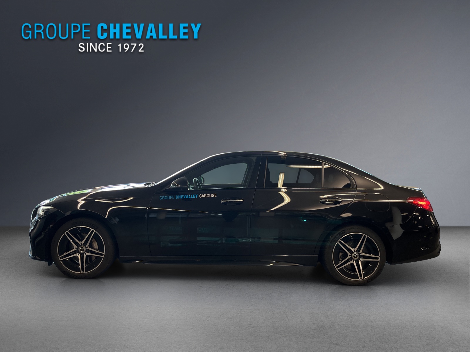 MERCEDES-BENZ C 400e 4 Matic-showroom-element-3