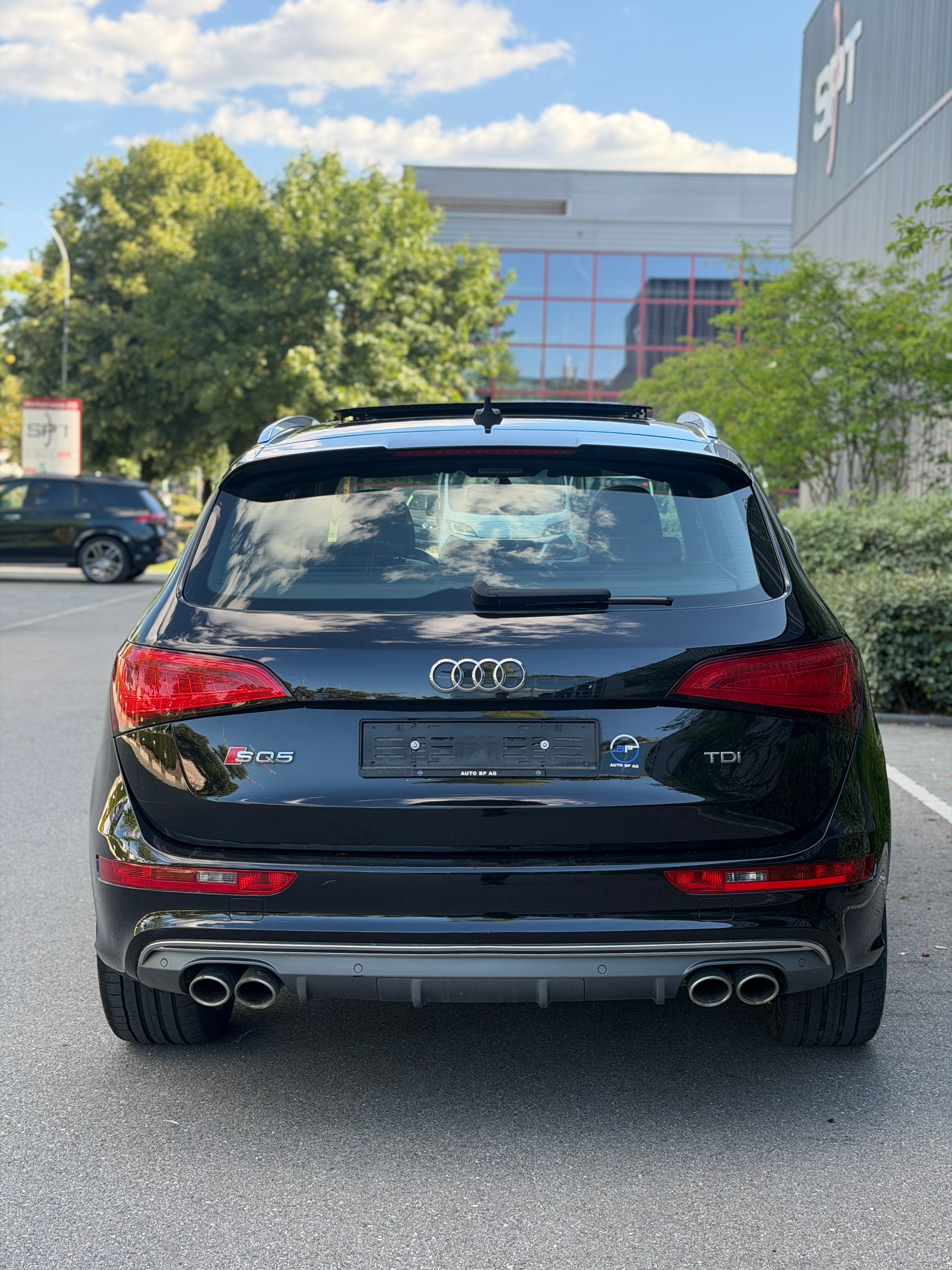 AUDI SQ5 3.0 TDI quattro tiptronic-image-4