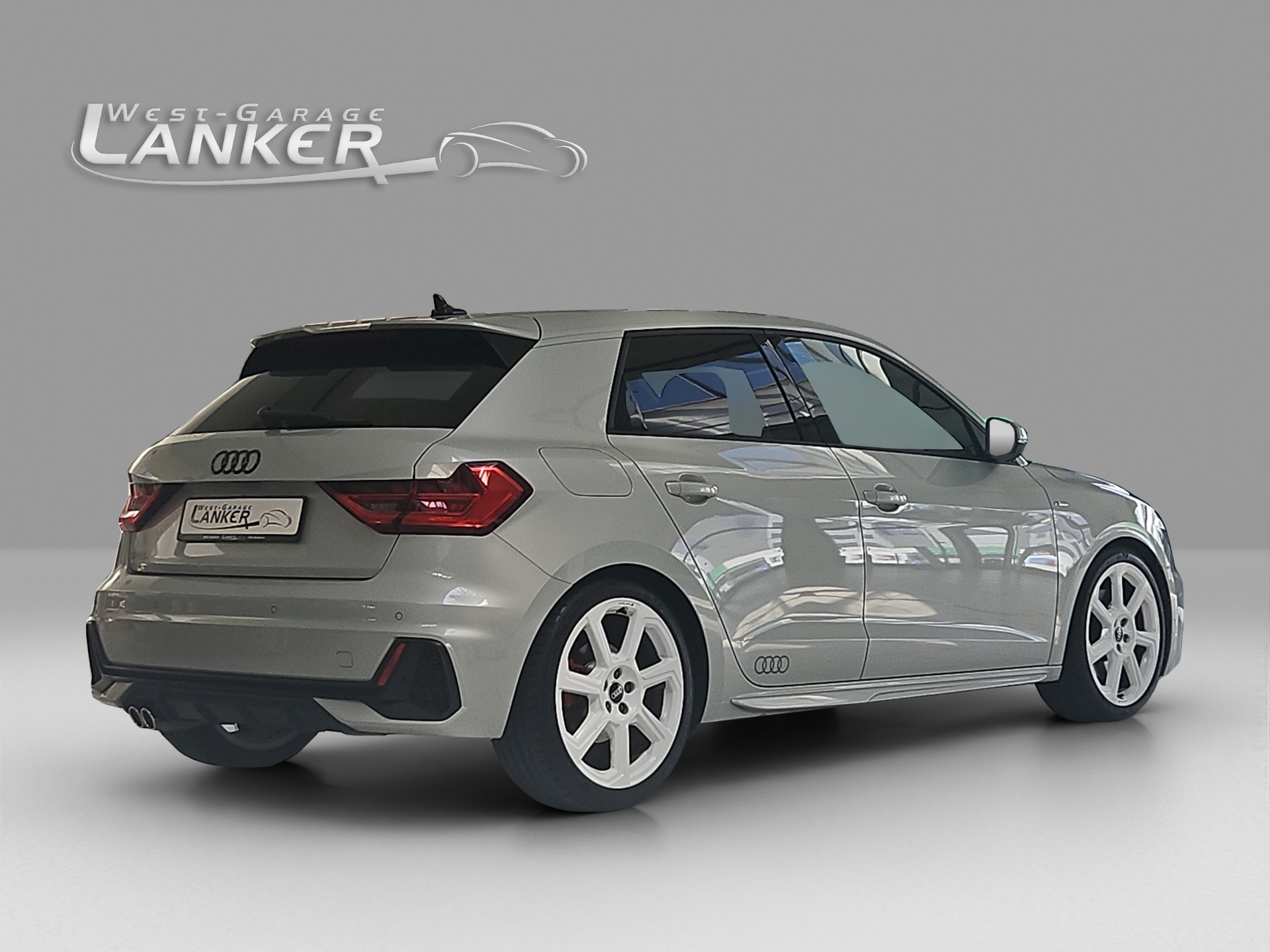 AUDI A1 Sportback 2.0 40 TFSI S Line S-Tronic-showroom-element-2