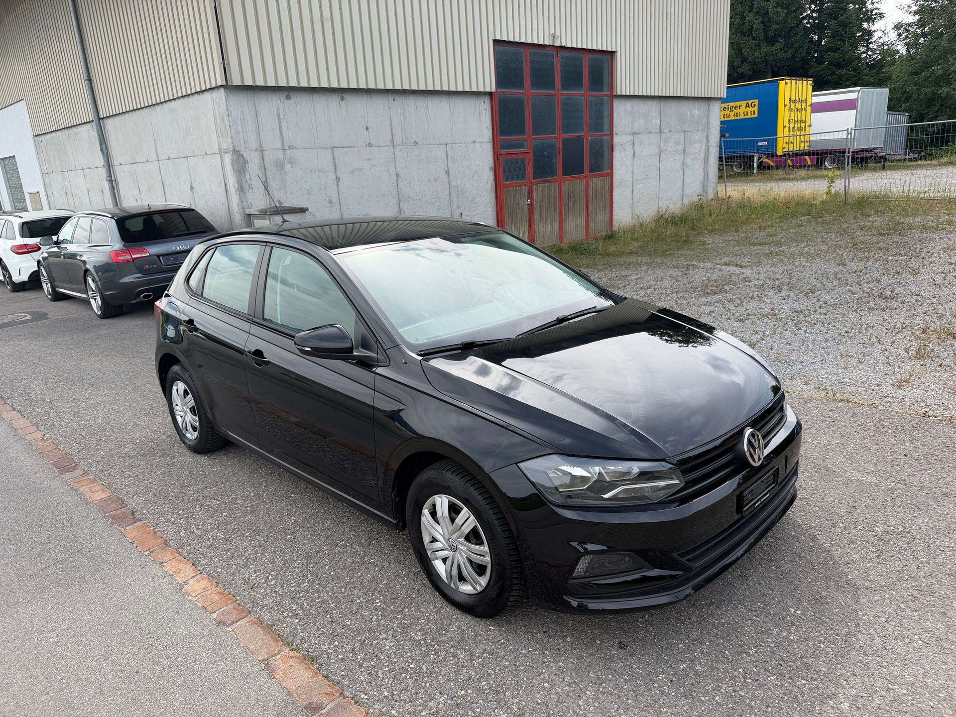VW Polo 1.0 BMT Trendline-image-4