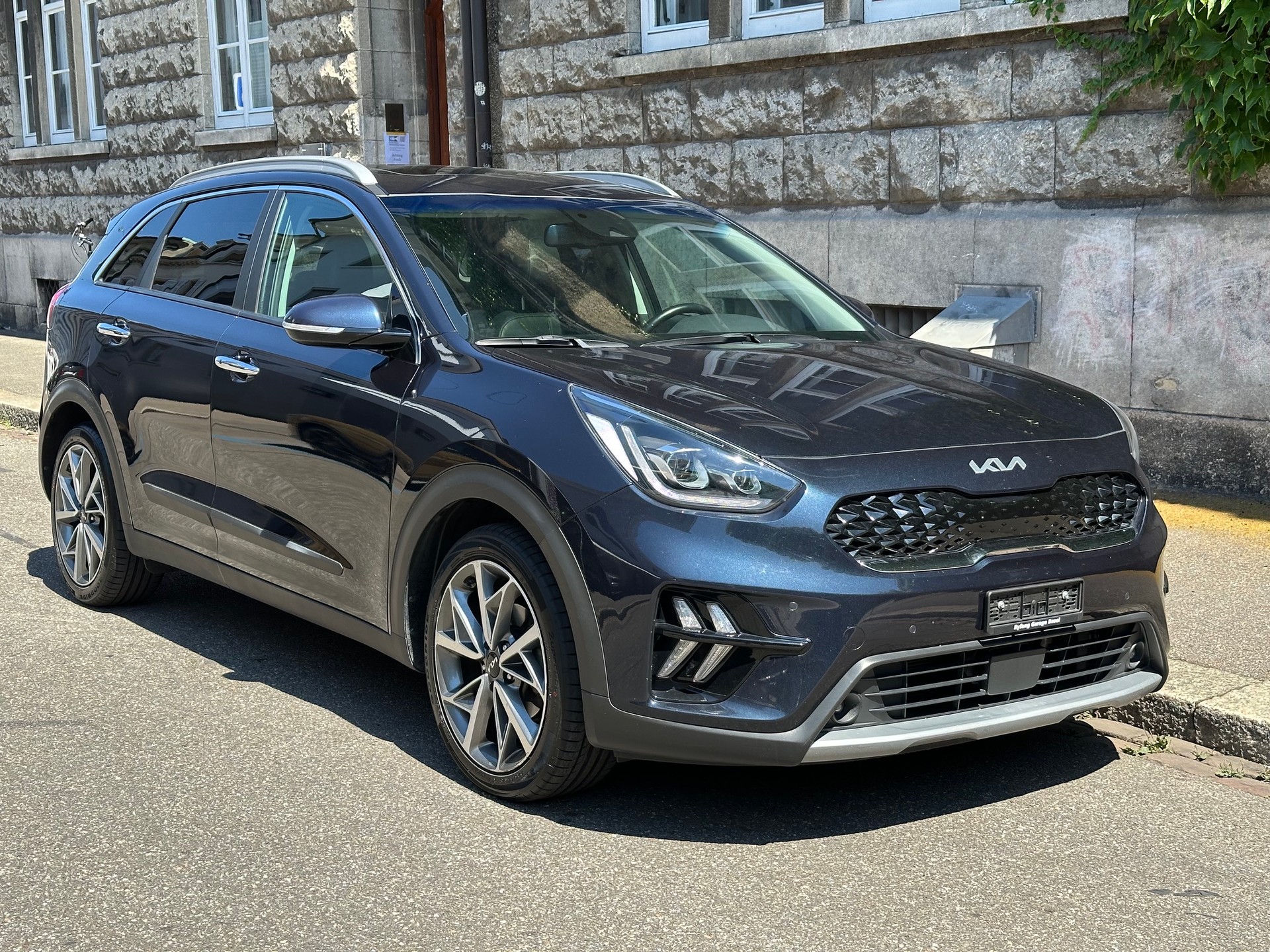 KIA Niro 1.6GDi Hybrid Style DCT-showroom-element-1