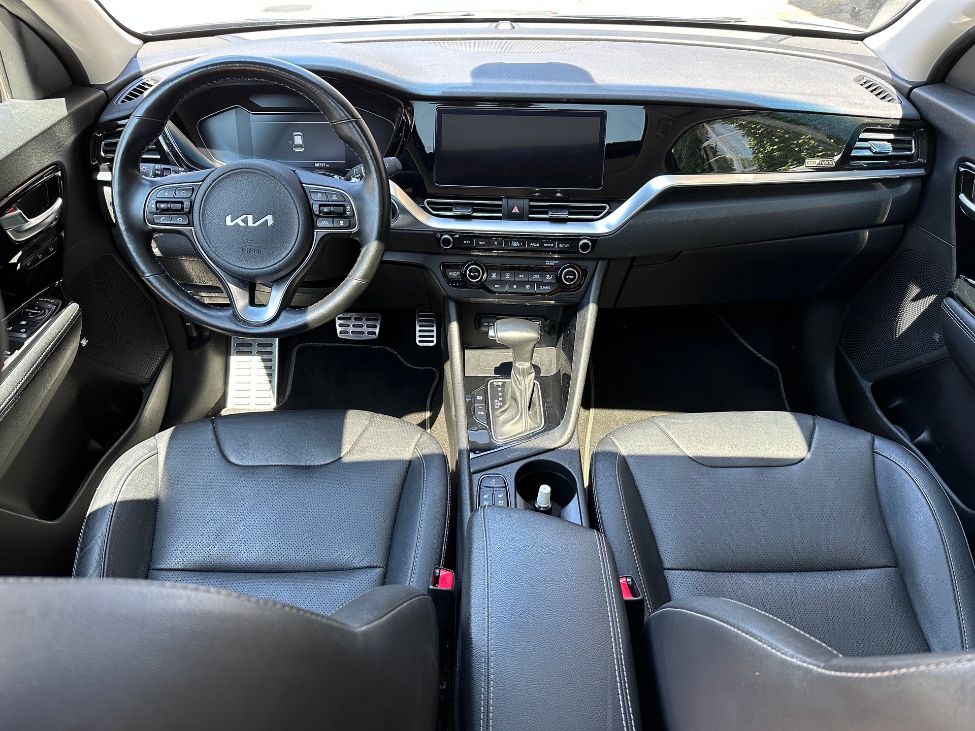 KIA Niro 1.6GDi Hybrid Style DCT-image-6