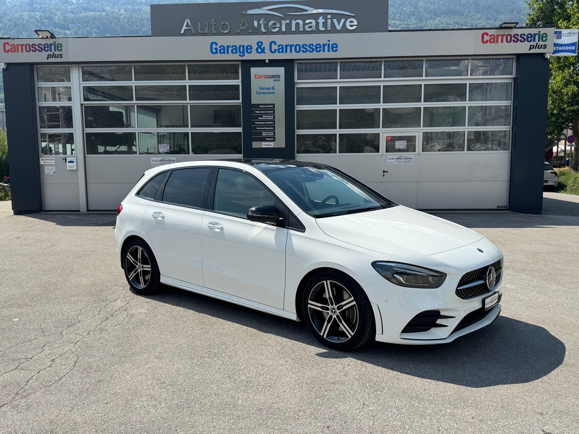 MERCEDES-BENZ B 250