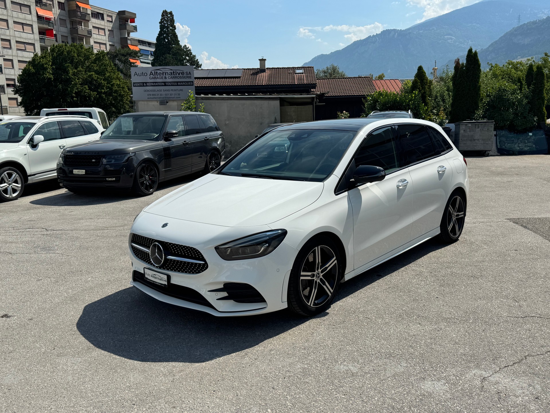 MERCEDES-BENZ B 250-image-8