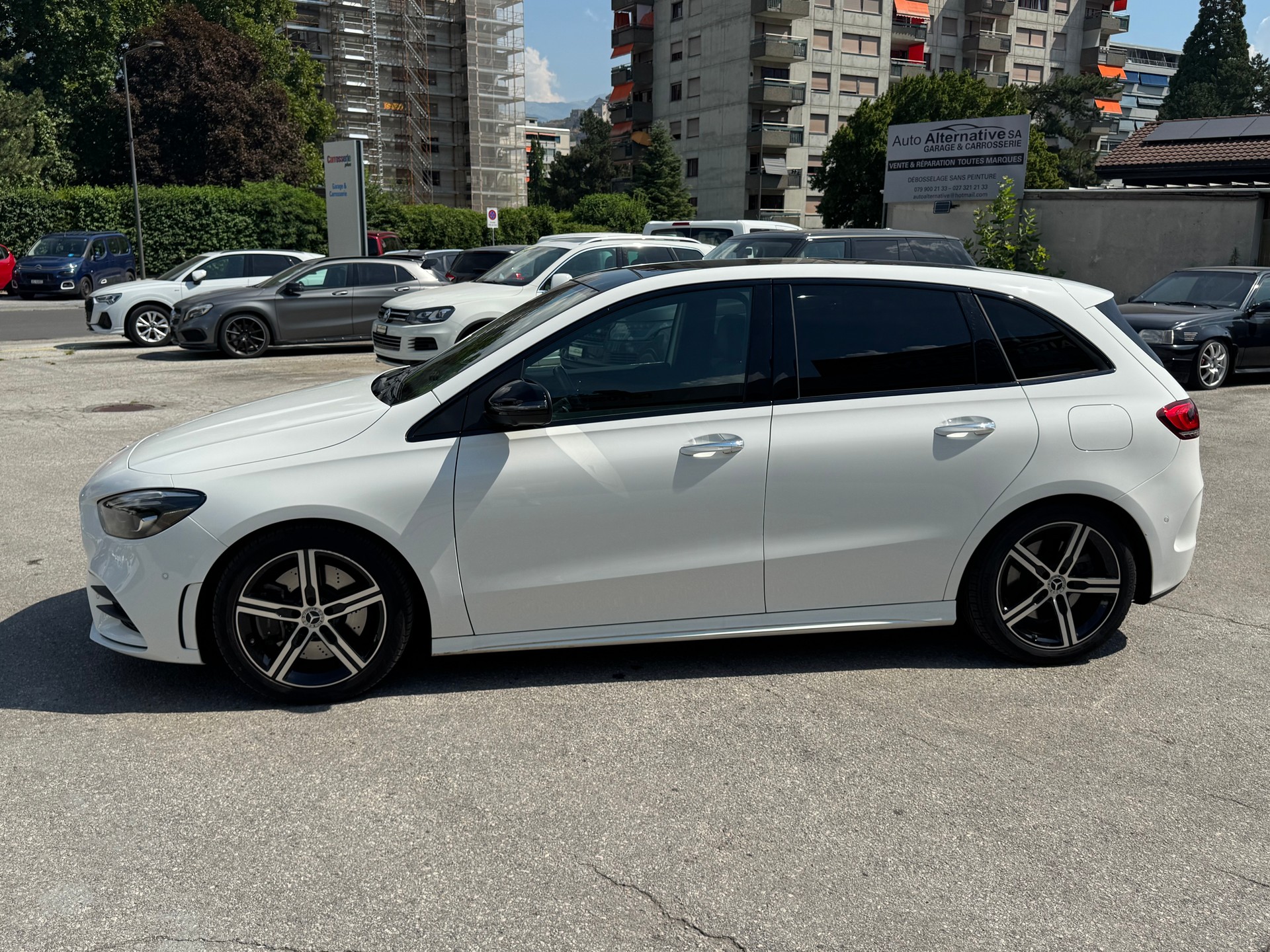 MERCEDES-BENZ B 250-image-7