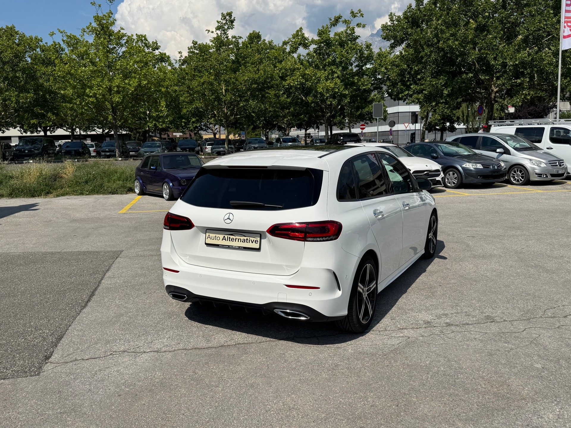 MERCEDES-BENZ B 250-showroom-element-3