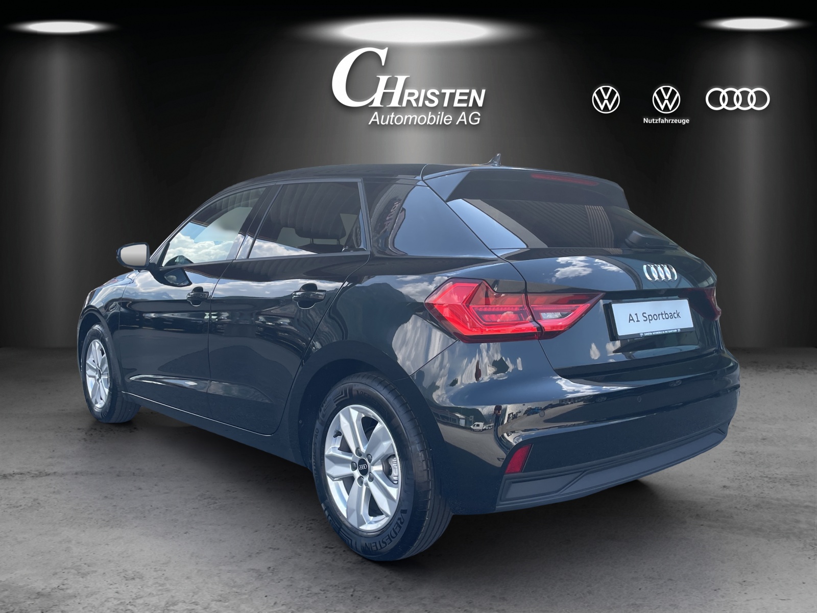 AUDI A1 Sportback 30 TFSI Attraction S-tronic-showroom-element-3