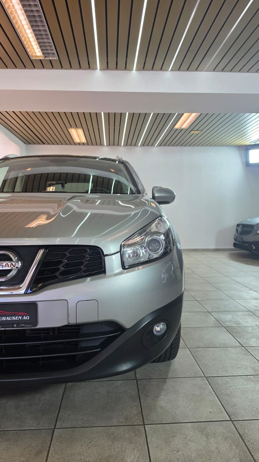 NISSAN Qashqai 2.0 4WD acenta XTronic CVT, Schweizer Fahrzeug, Frisch ab MFK und Frisch ab Service, 8-fach Bereift-showroom-element-2