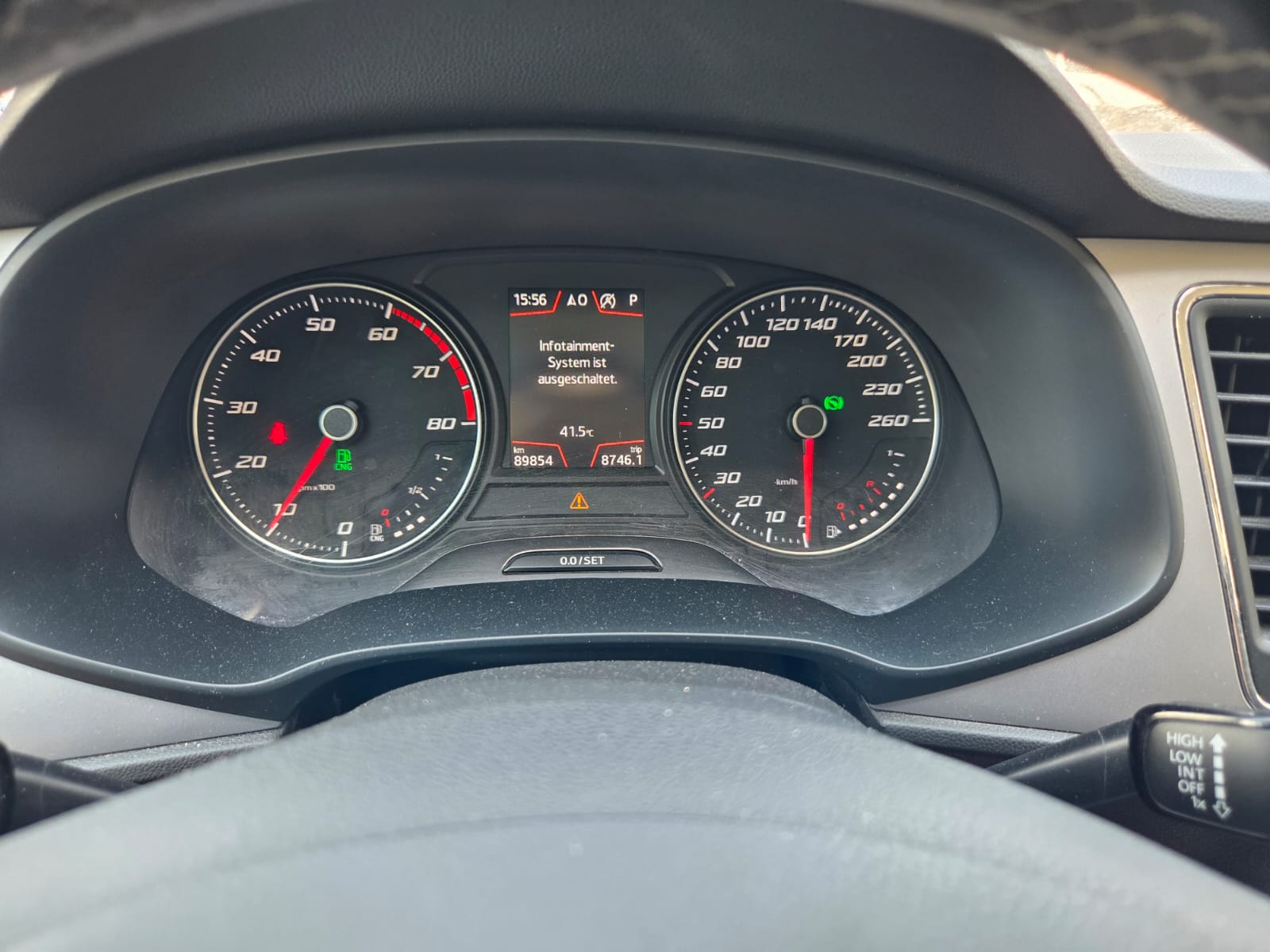 SEAT Leon ST 1.5 TGI Style DSG-image-10