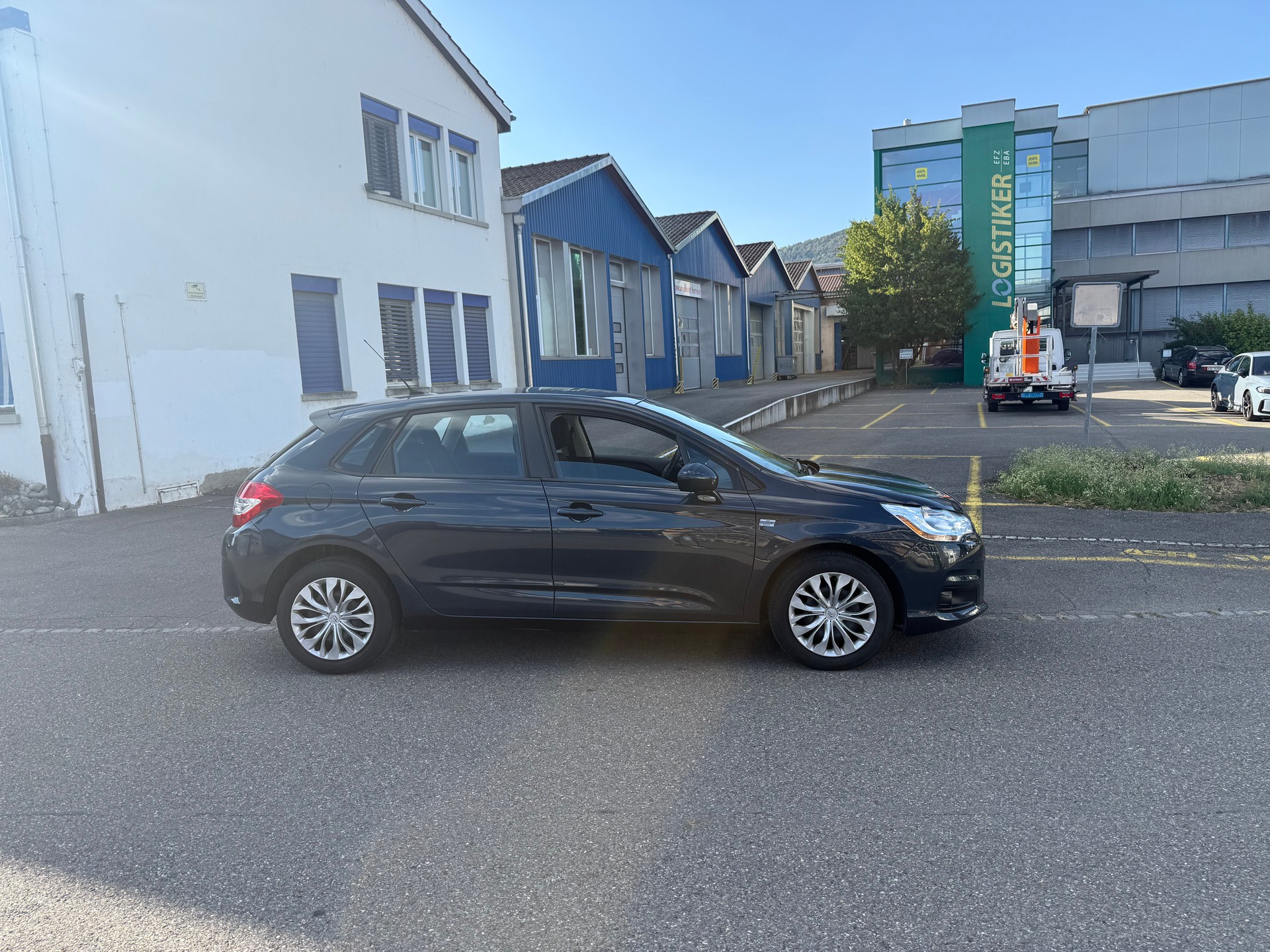 CITROEN C4 1.2 Pure Tech Feel-image-2