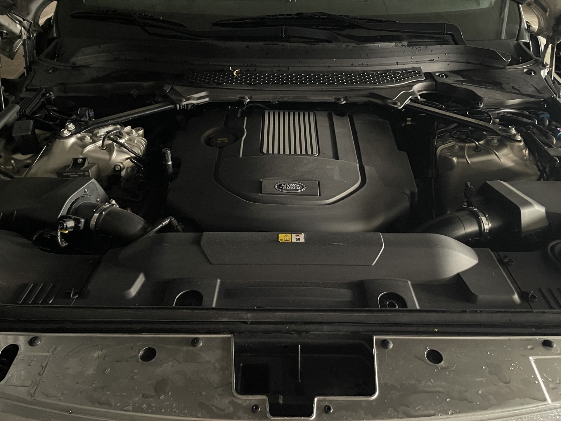 LAND ROVER Range Rover 3.0 TDV6 Vogue Automatic-image-12