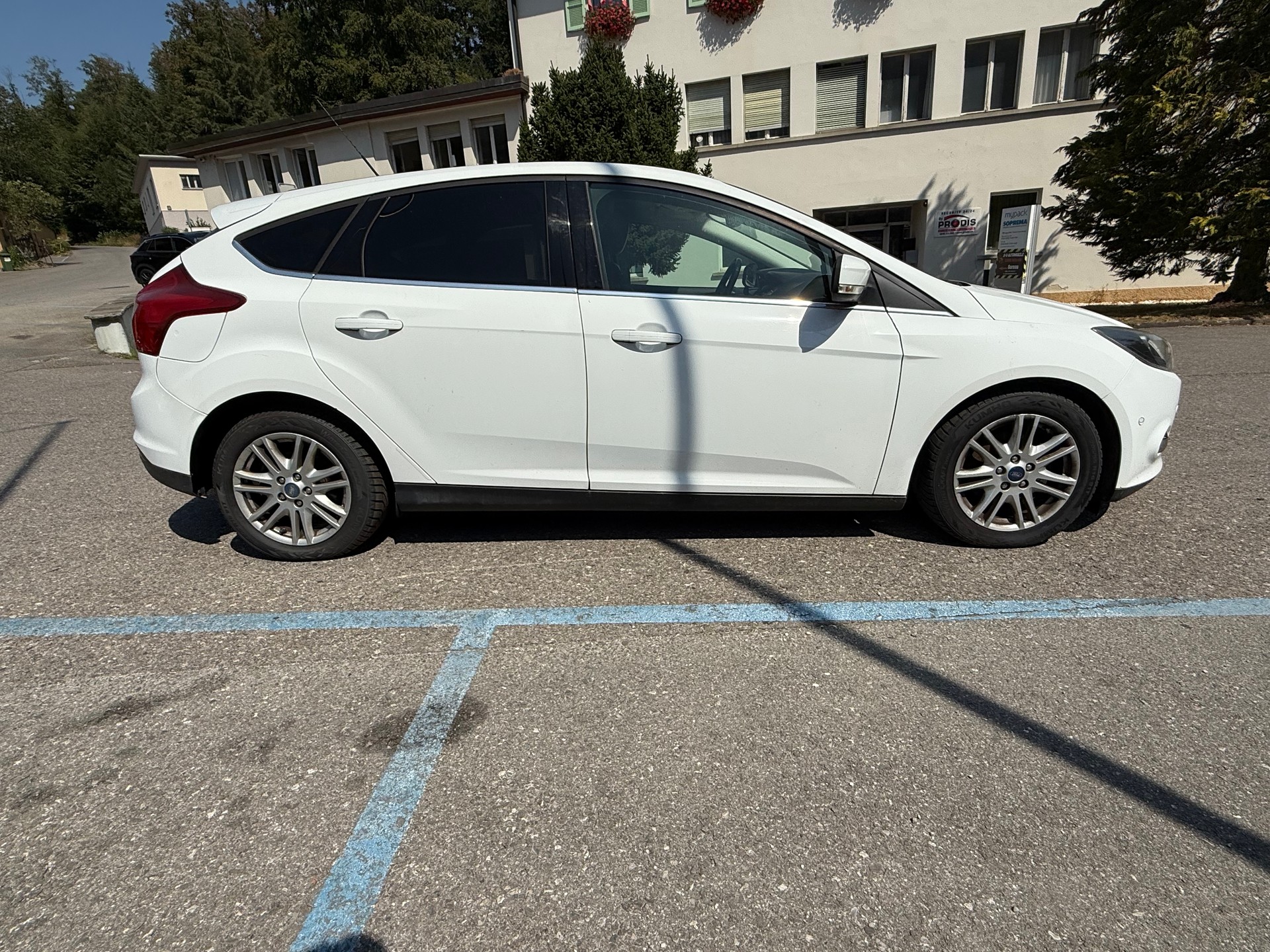 FORD Focus 1.6 TDCi Titanium-image-6