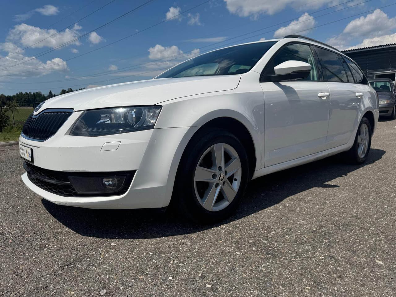 SKODA Octavia Combi 1.8 TSI Fresh 4x4 DSG-image-2