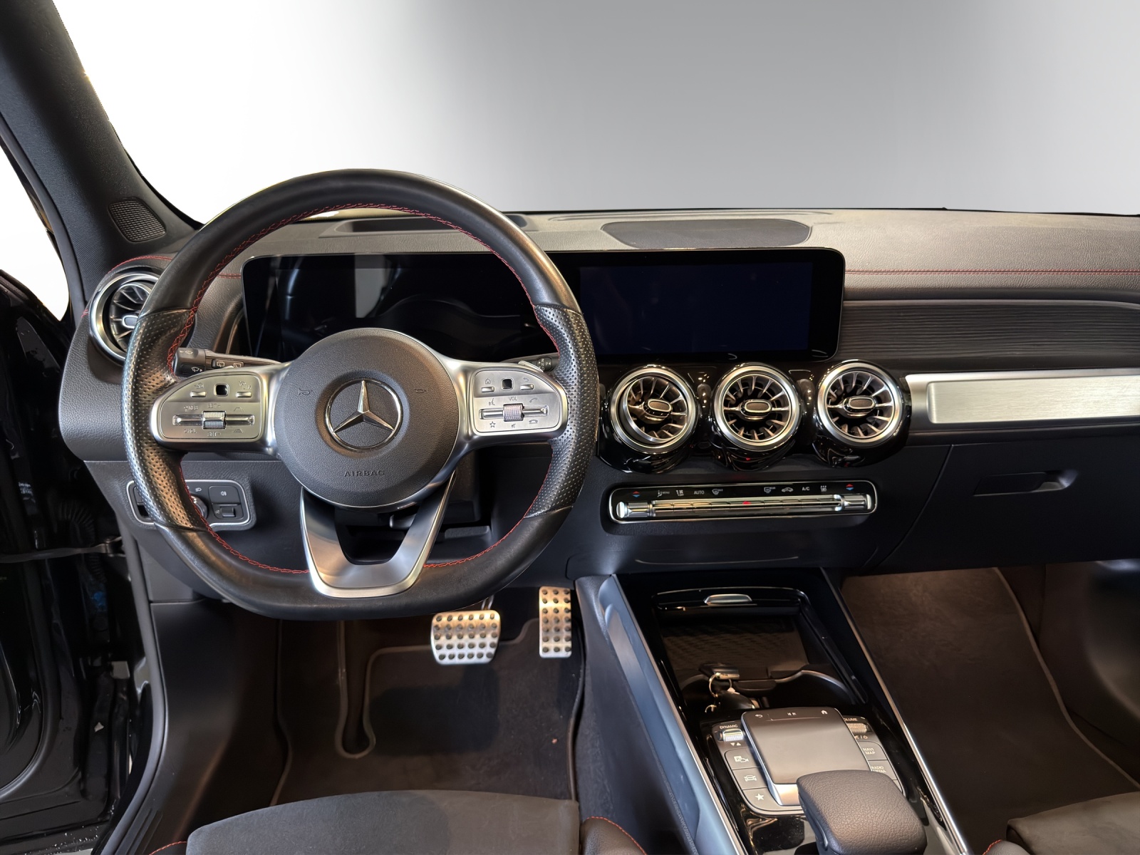 MERCEDES-BENZ EQB 350 AMG Line 4Matic-image-12
