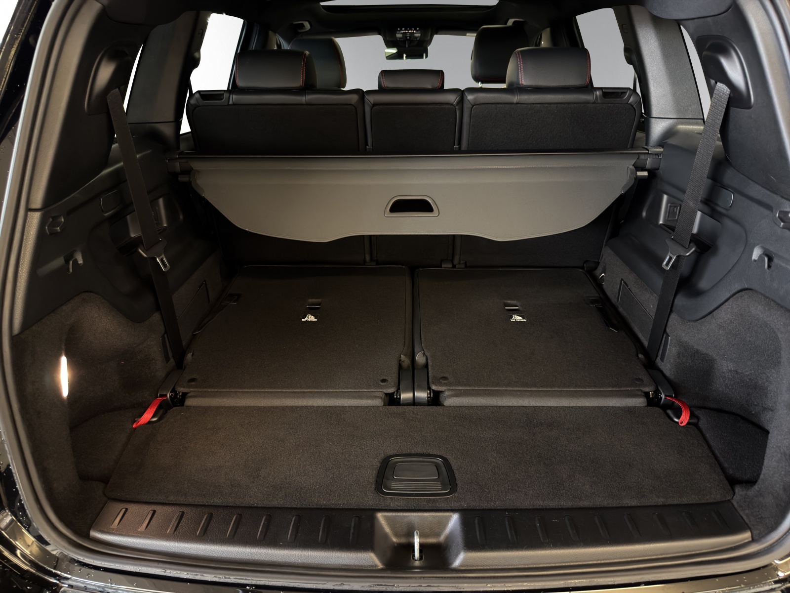 MERCEDES-BENZ EQB 350 AMG Line 4Matic-image-5