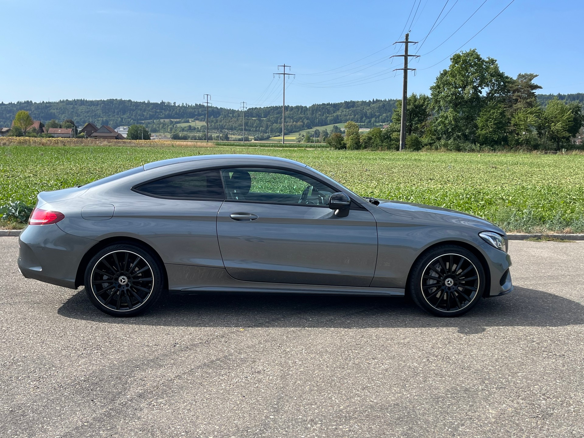 MERCEDES-BENZ C 400 Coupé AMG Line 4Matic 9G-tronic-image-4