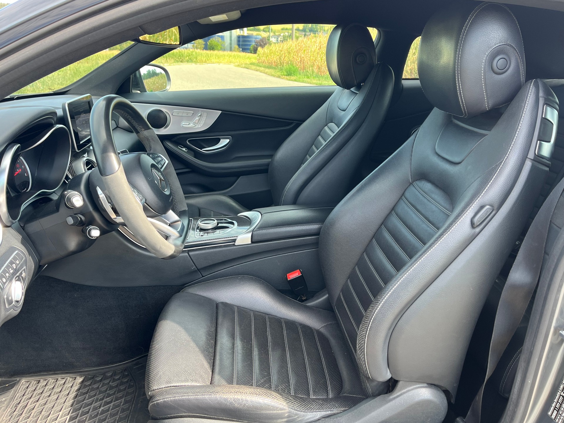 MERCEDES-BENZ C 400 Coupé AMG Line 4Matic 9G-tronic-image-9