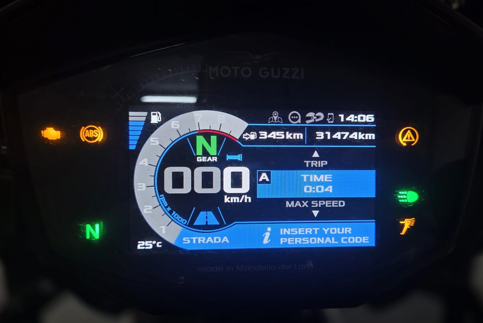 MOTO GUZZI V85 TT Guardia d'Onore-image-6
