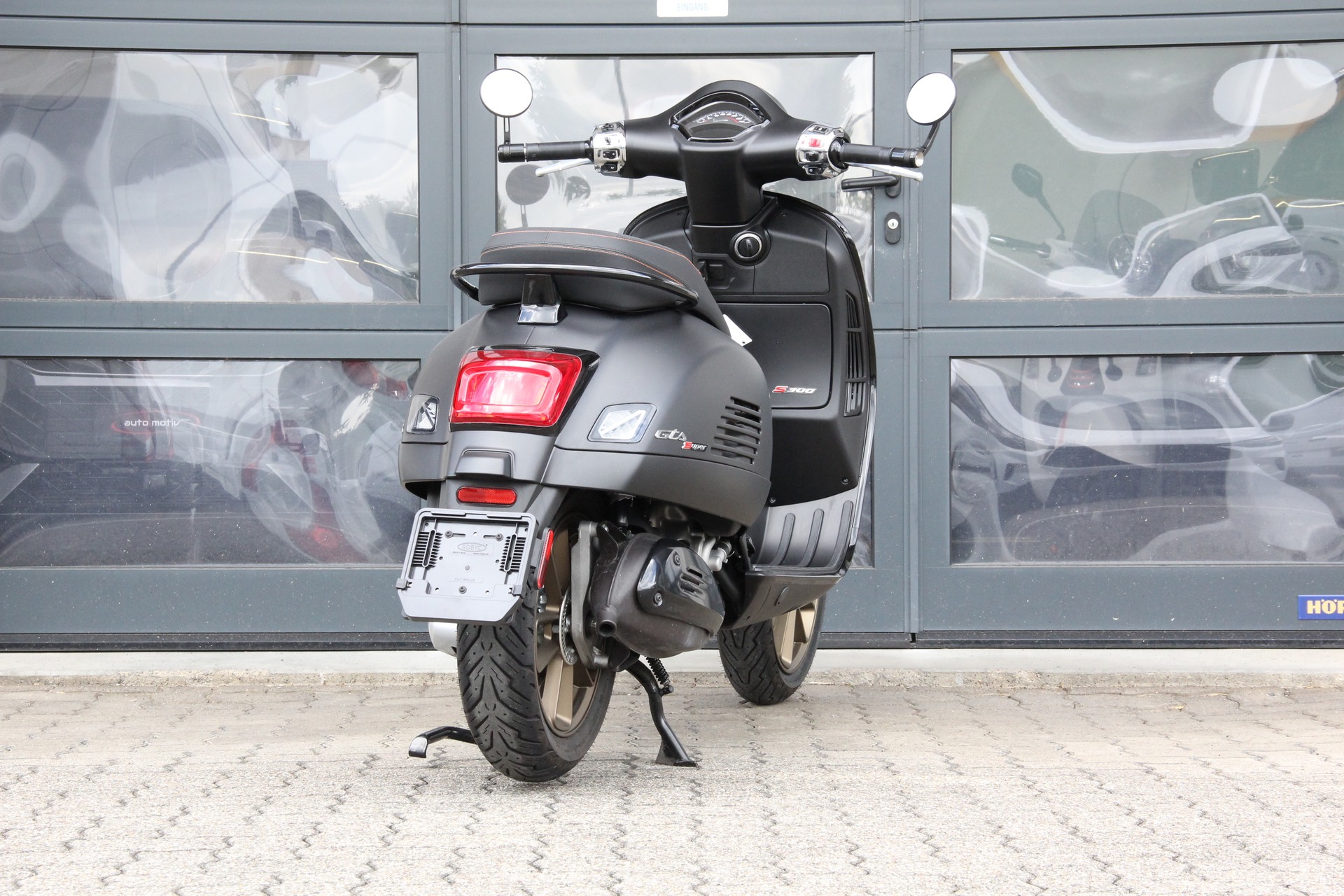 PIAGGIO Vespa GTS 300 Super Sport ABS-image-5