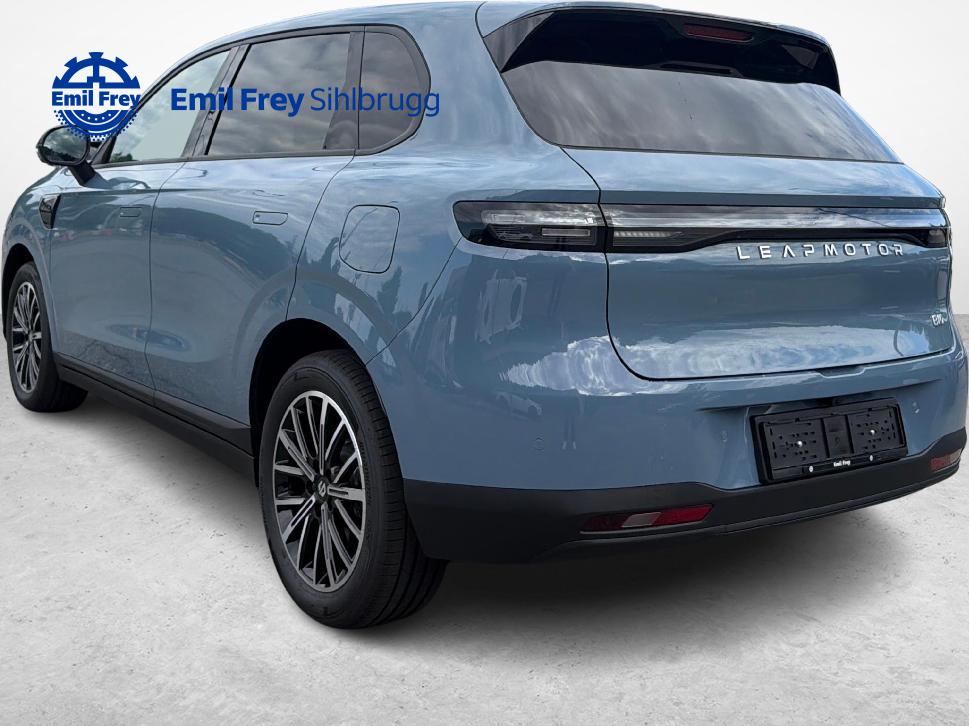 LEAPMOTOR B10 1.5 Hybrid EV-showroom-element-3