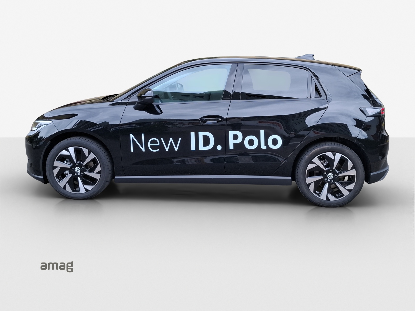 VW ID.Polo 52 kWh Life Edition One-showroom-element-1
