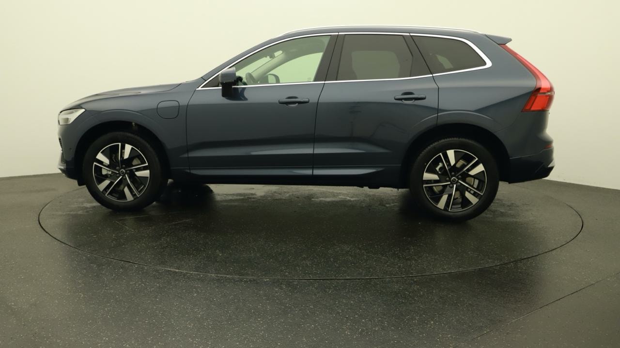 VOLVO XC60 T6 eAWD PluginHybrid Plus Bright Geartronic-showroom-element-1