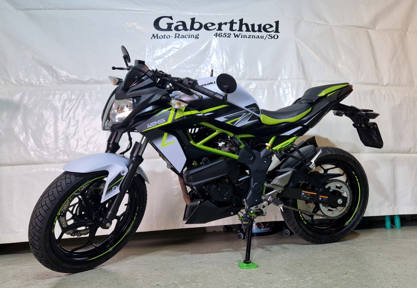KAWASAKI Z 125-image-1