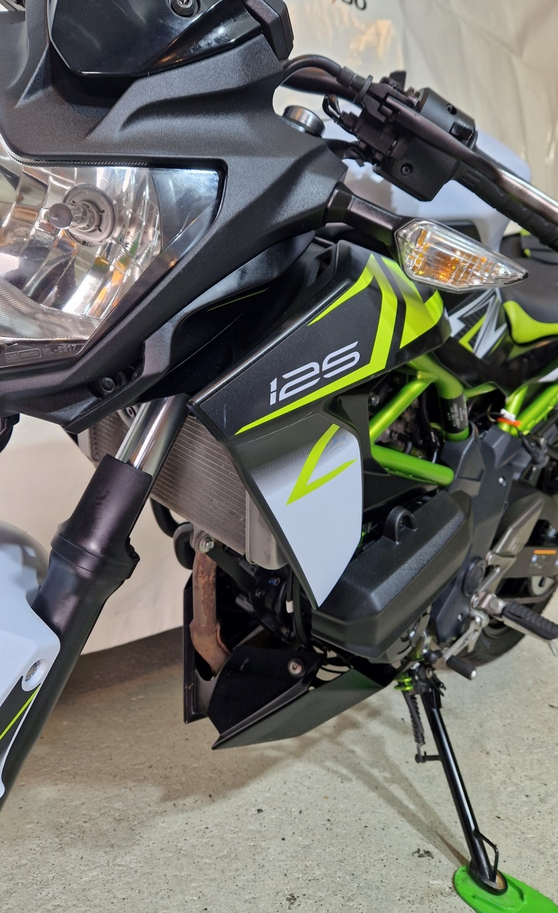 KAWASAKI Z 125-image-4