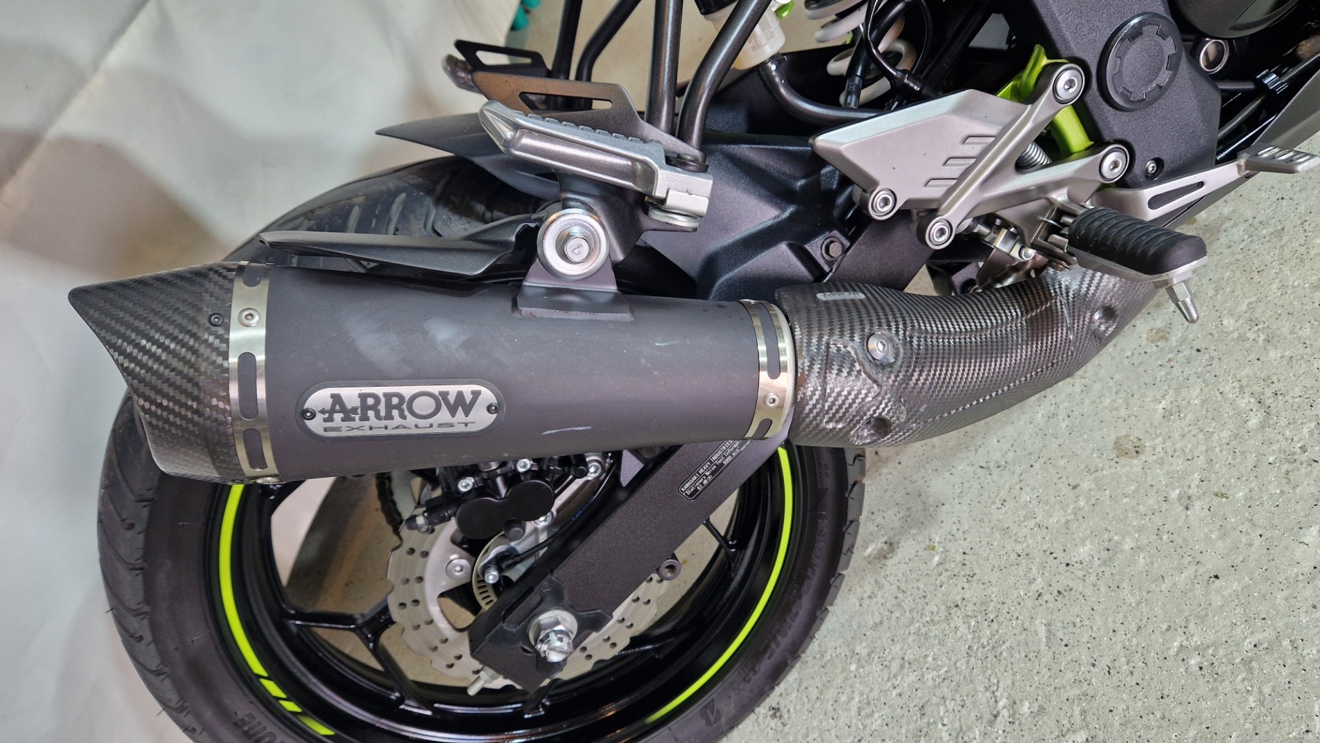 KAWASAKI Z 125-image-8