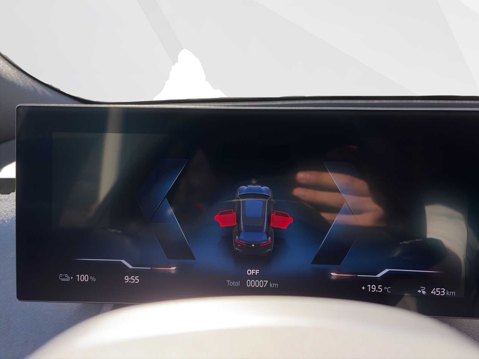 BMW iX xDrive45-image-12