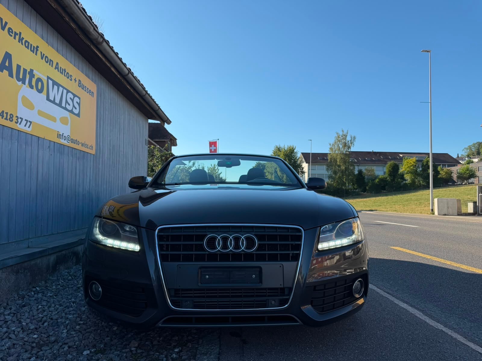 AUDI A5 Cabriolet 2.0 TFSI-showroom-element-1