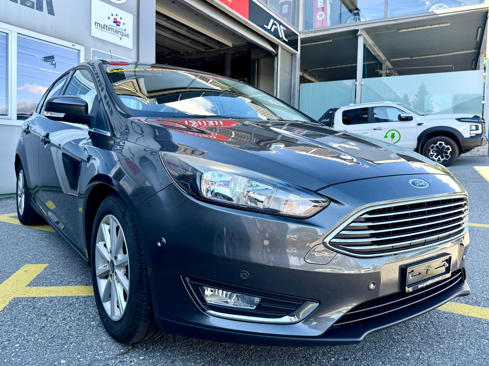 FORD Focus 1.0i EcoB 125 Titanium