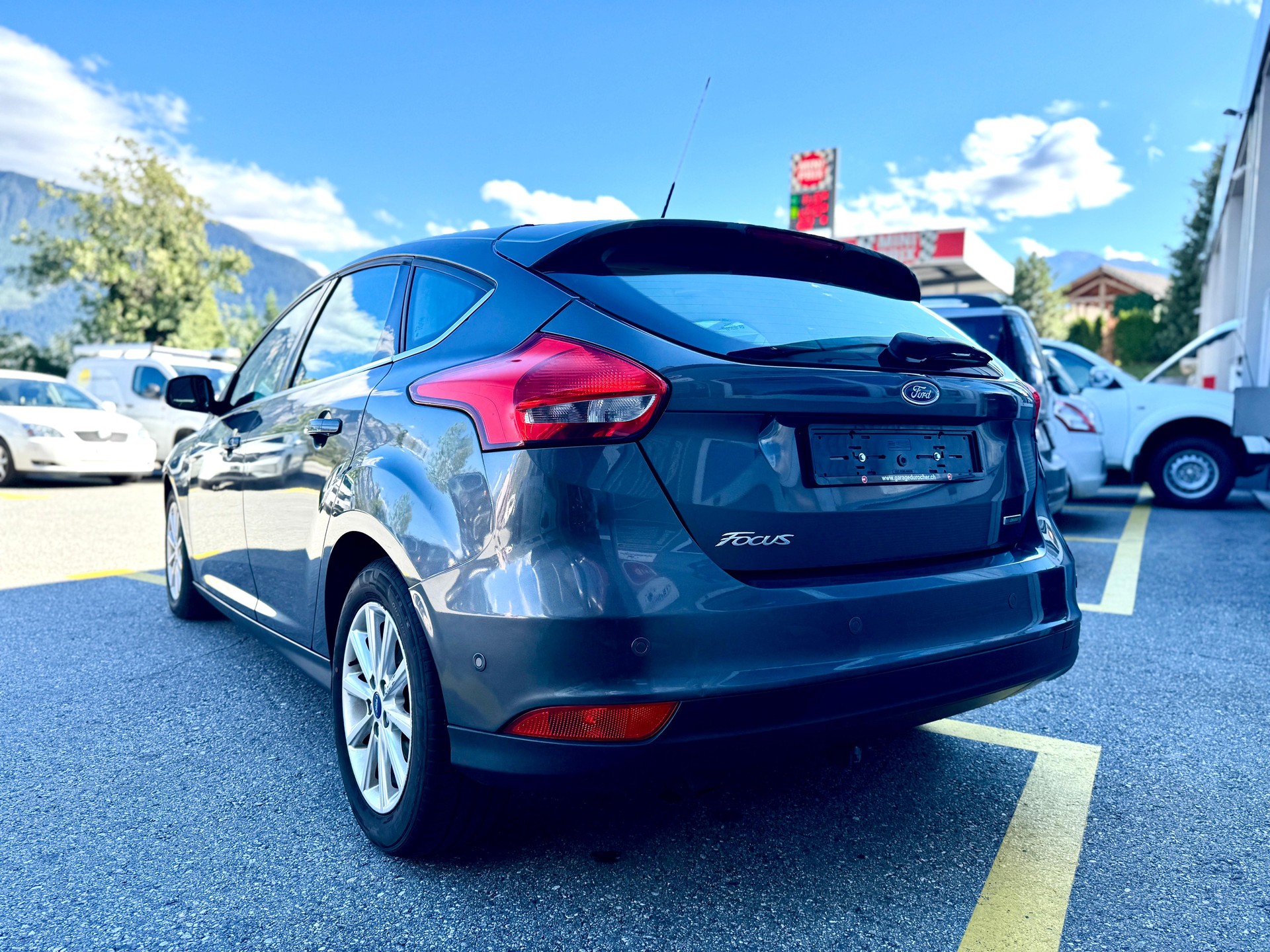 FORD Focus 1.0i EcoB 125 Titanium-showroom-element-2