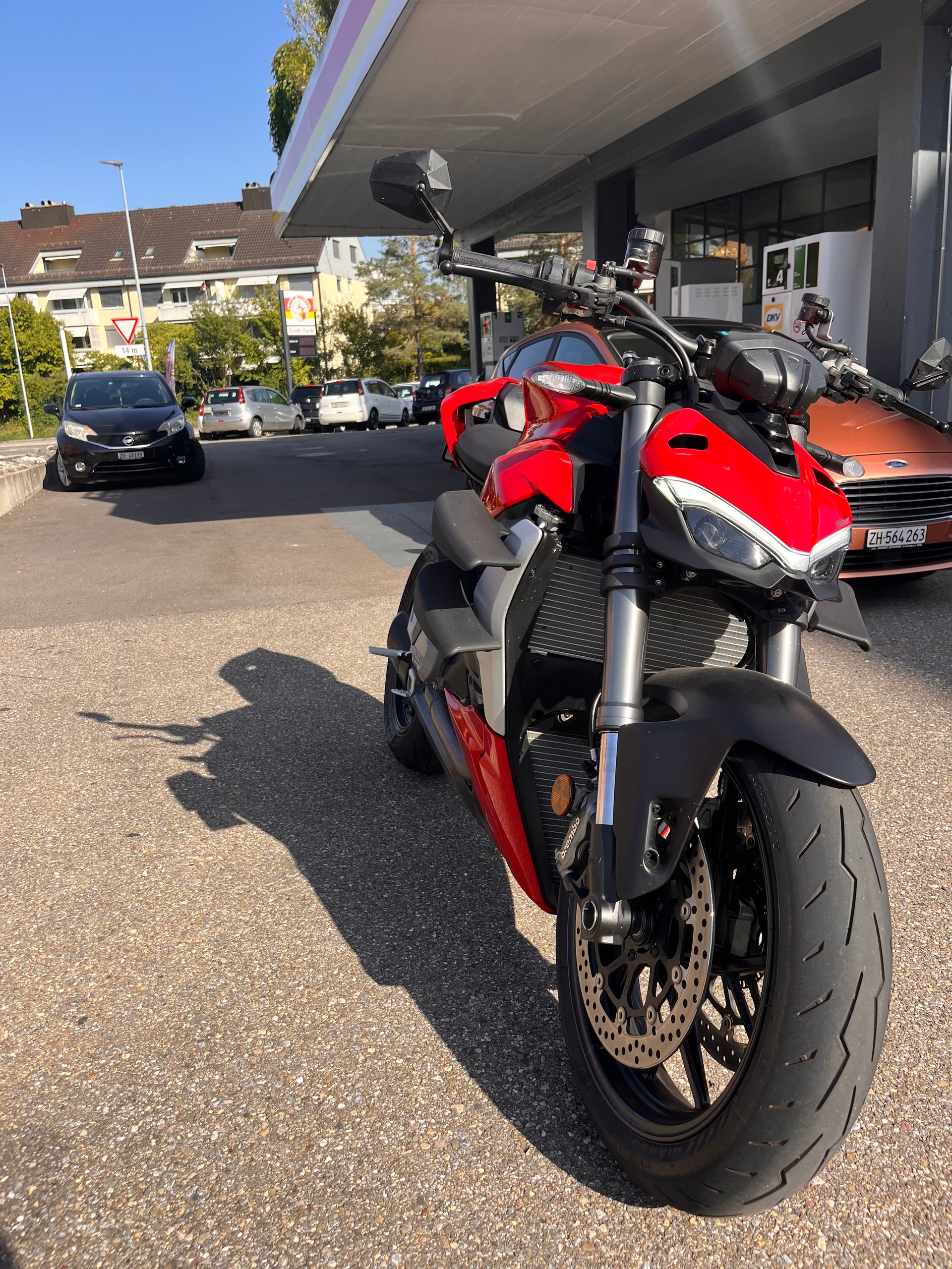 DUCATI Streetfighter V2-image-1