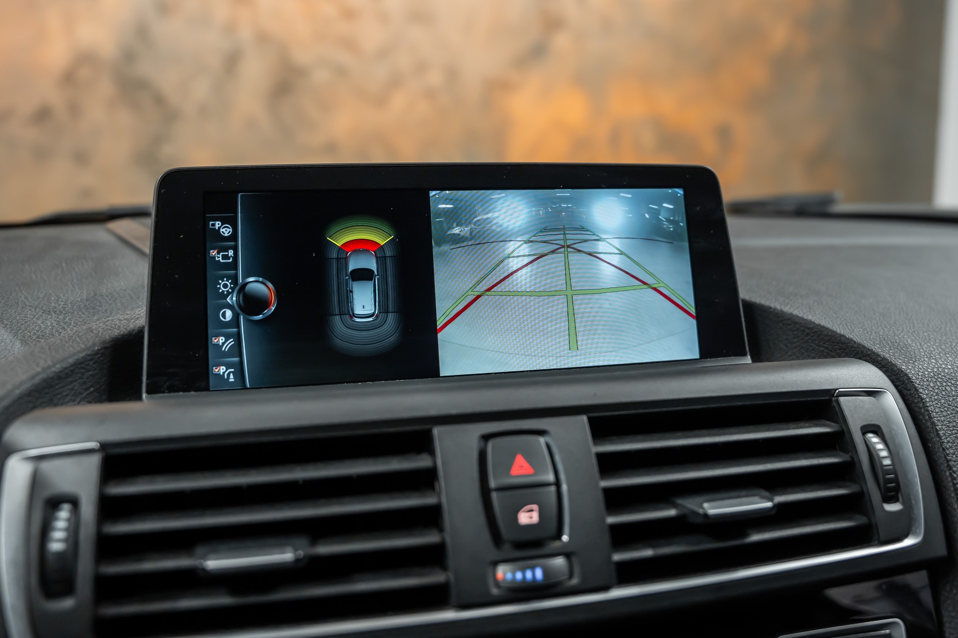 BMW 120d xDrive Sport Line Steptronic-image-23