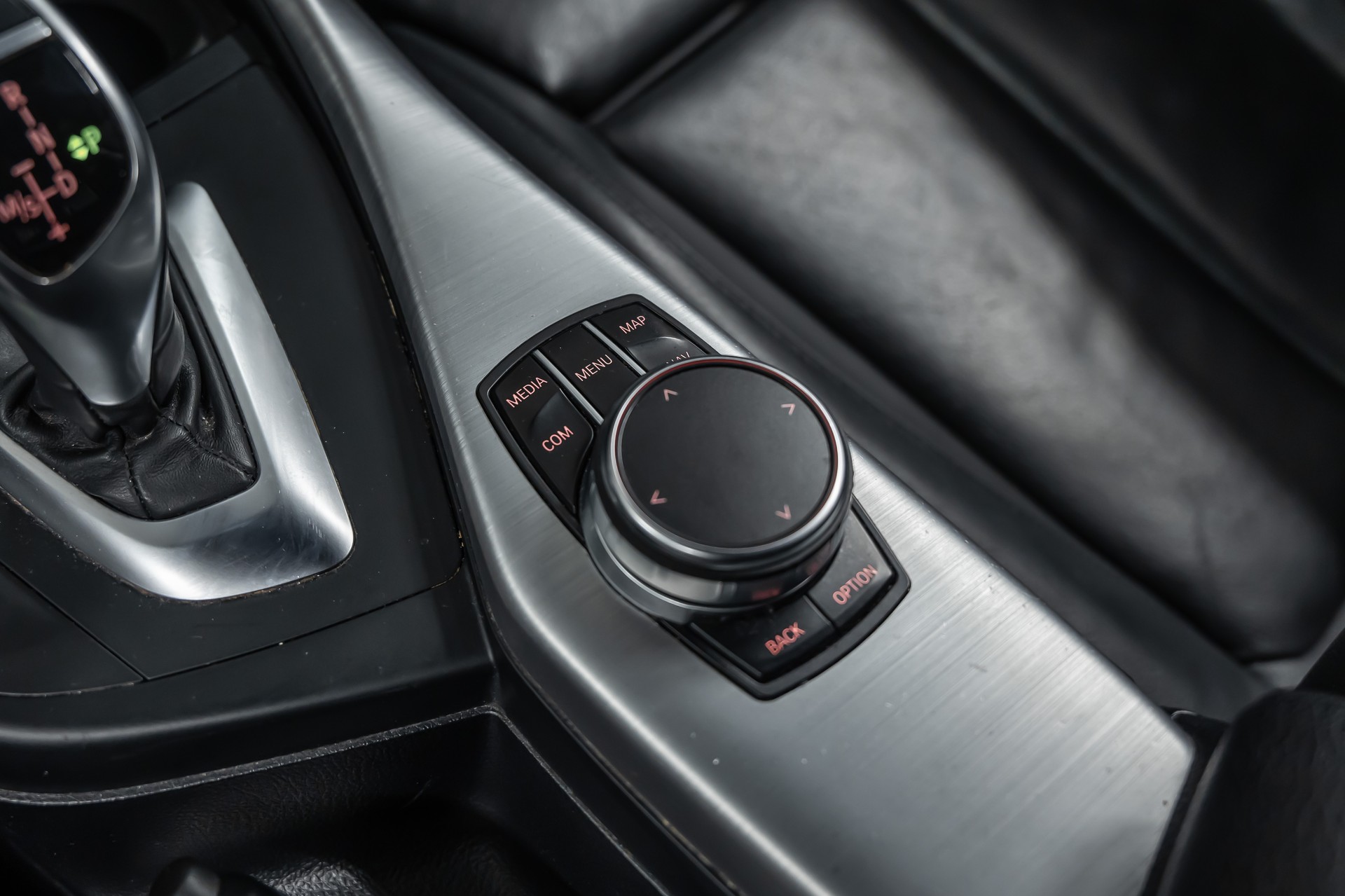 BMW 120d xDrive Sport Line Steptronic-image-22