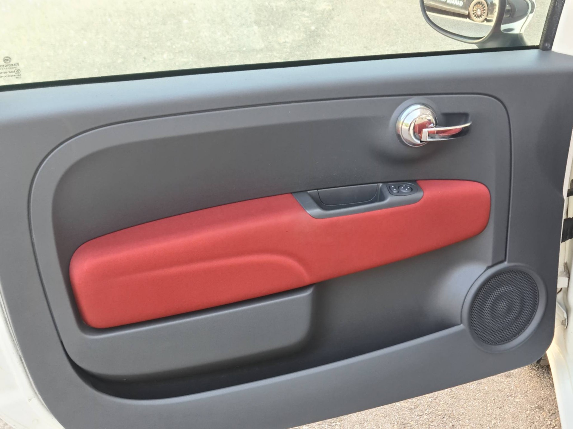 FIAT 500C 1.2 Lounge-image-17