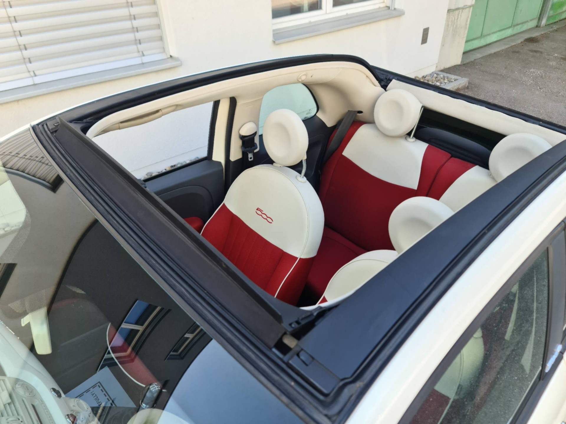 FIAT 500C 1.2 Lounge-image-16