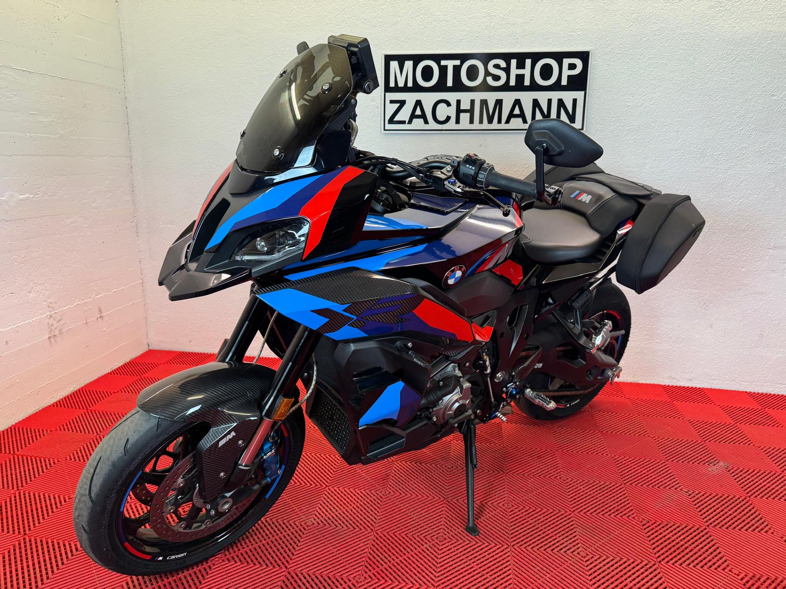 BMW M 1000 XR COMPETITION-image-1