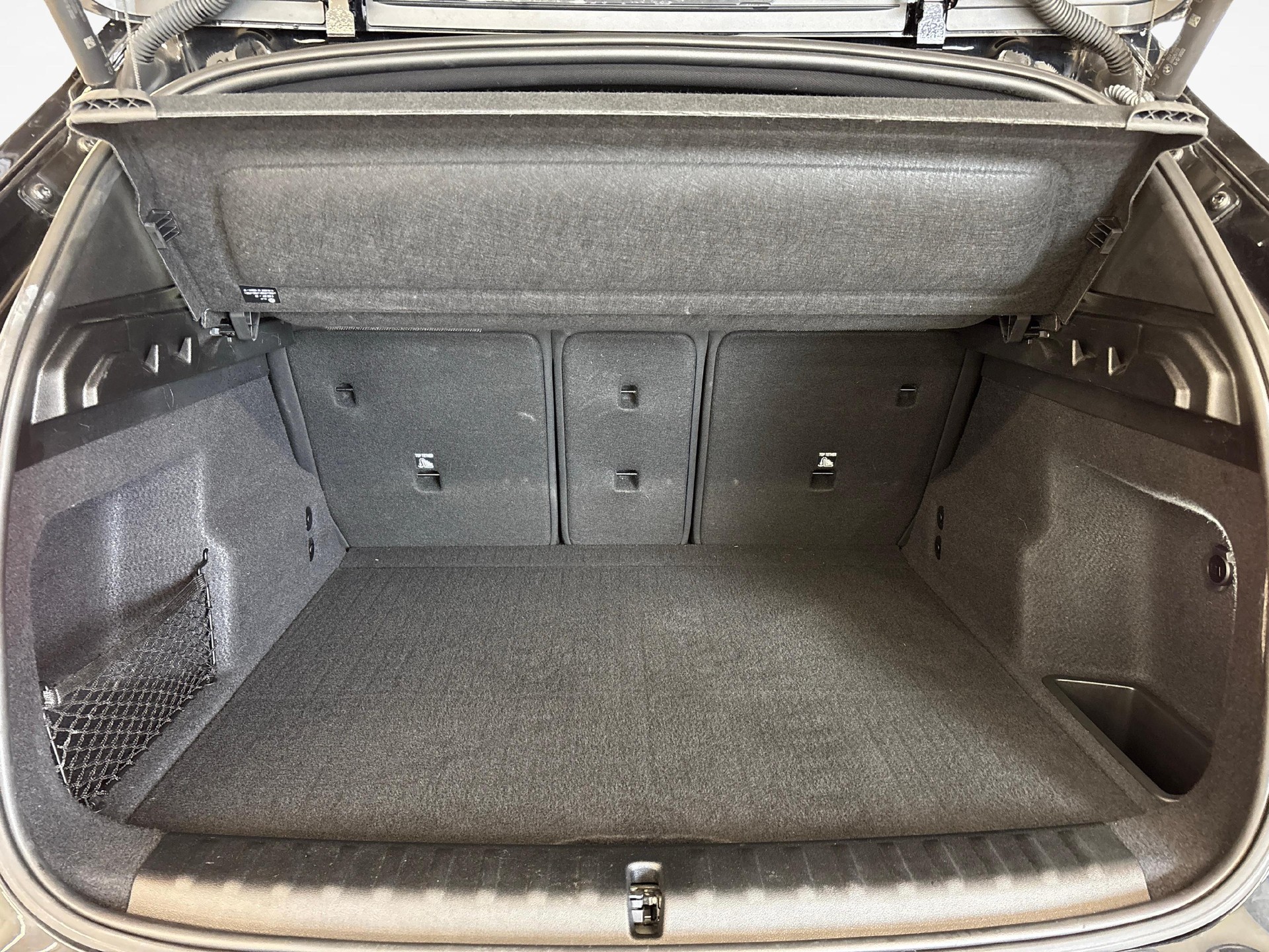 BMW X1 23d xDrive-image-17