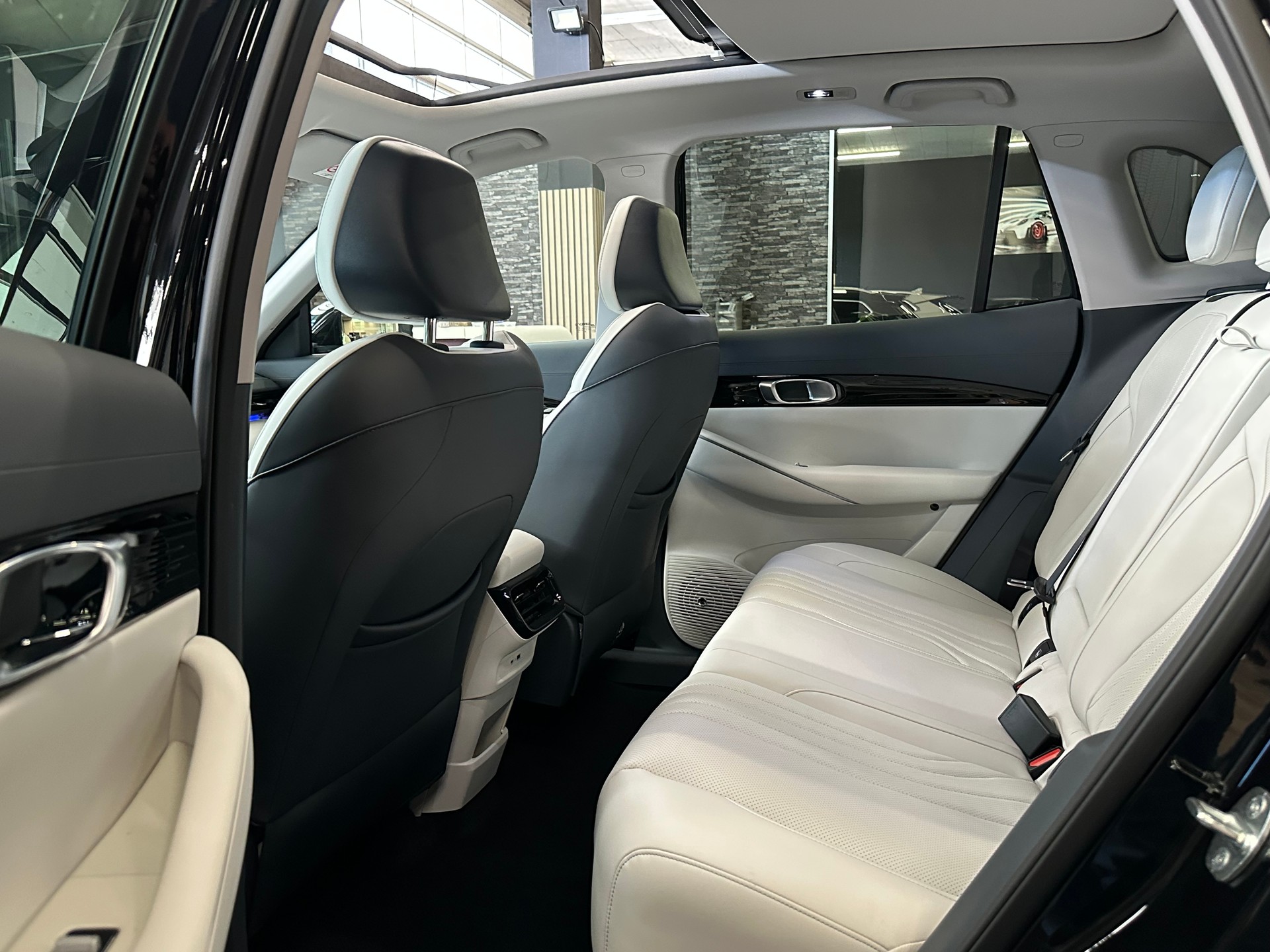 GEELY E5 MAX+ EV 68.4 kWh-image-10
