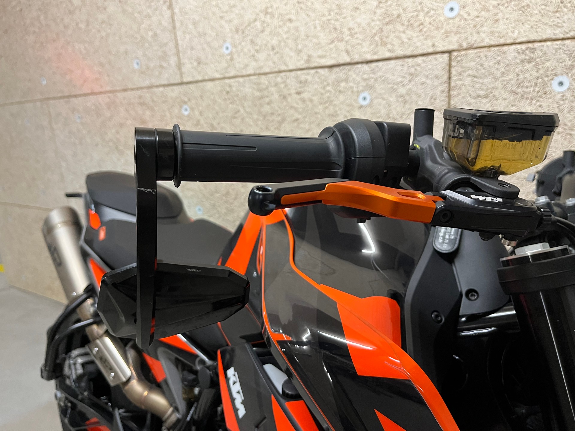 KTM 790 Duke-image-8
