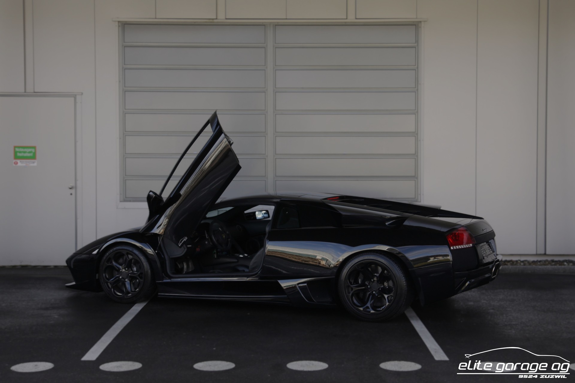 LAMBORGHINI Murciélago LP640-4 Cpé ALL BLACK-image-2