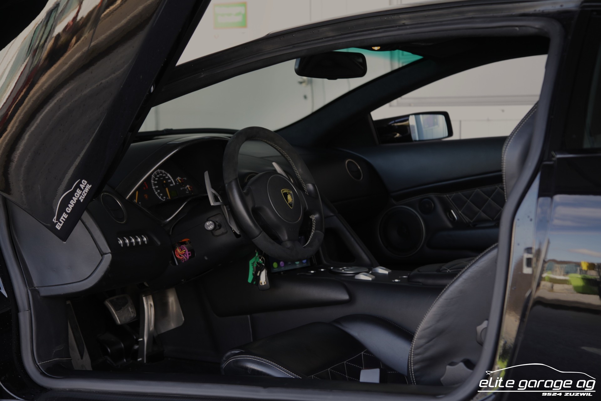 LAMBORGHINI Murciélago LP640-4 Cpé ALL BLACK-image-13